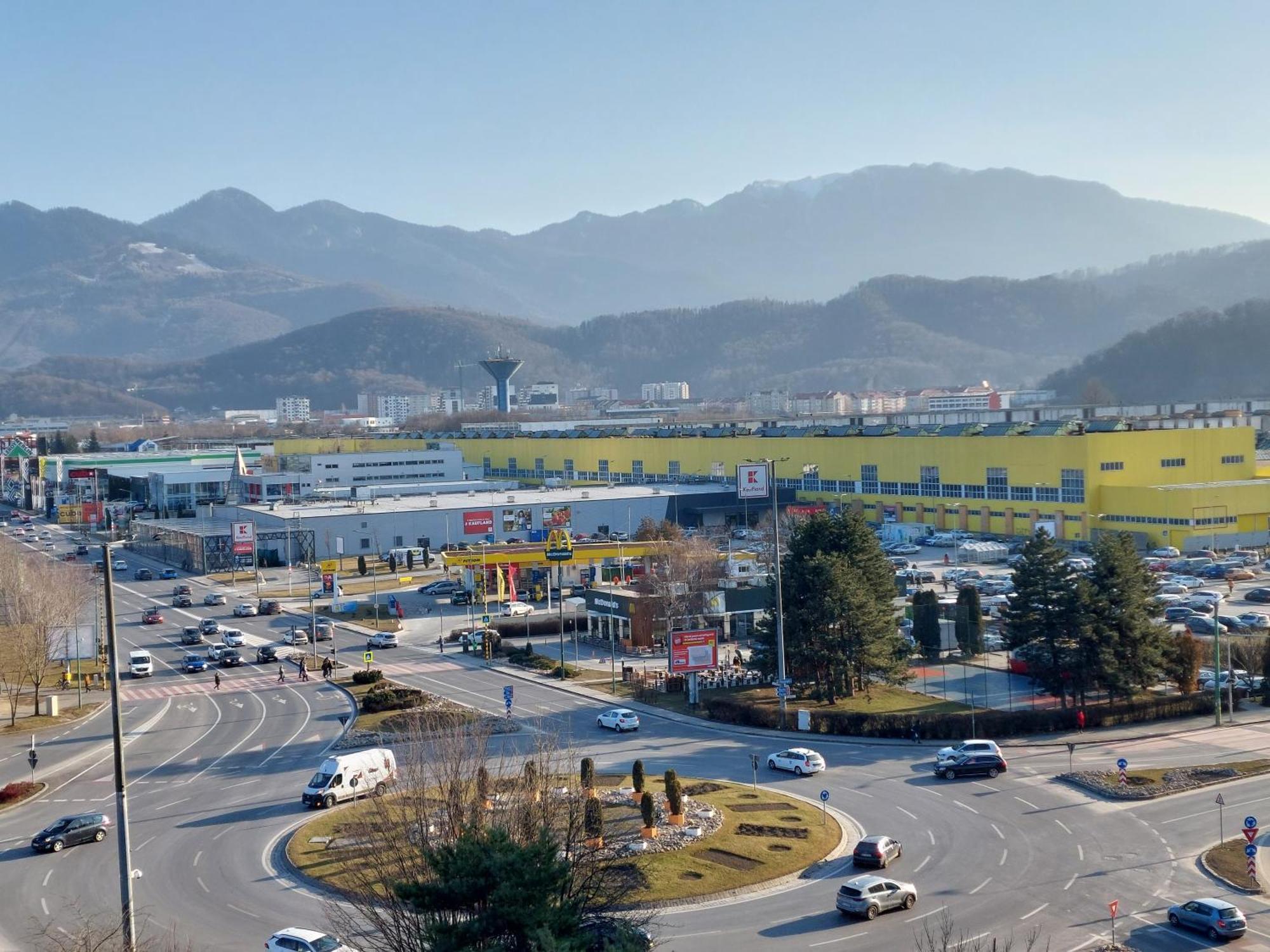 Onyx - Vision Aparthotel Brasov Exterior photo